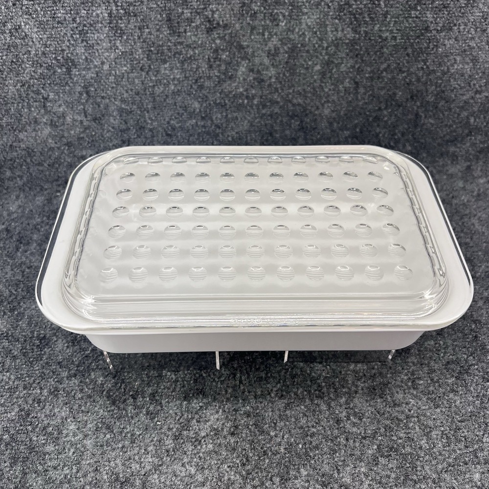 Corning Ware French White Casserole Dish MC-2-B & Pyrex Lid MC-2 -C - Picture 2 of 12